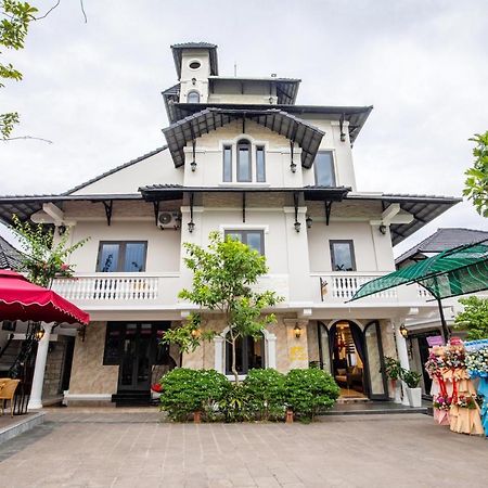 Iris Hill Villa Hue Luaran gambar