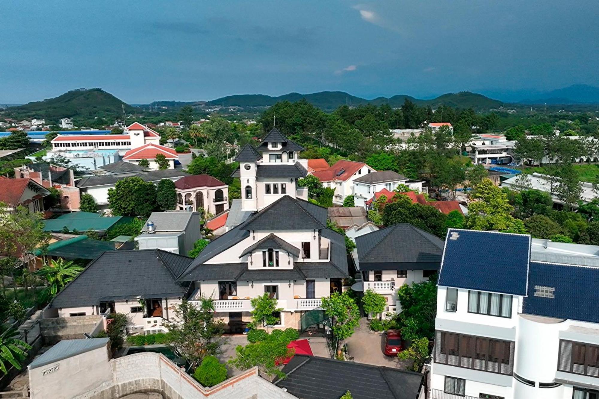 Iris Hill Villa Hue Luaran gambar